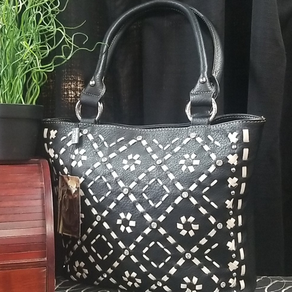 Montana West Handbags - Montana West blk/white stitching med. size purse